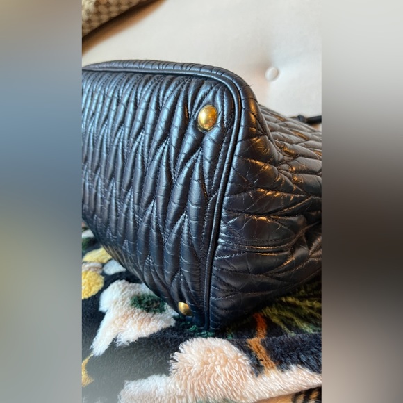Authentic Miu Miu Matellase Bag - Picture 3 of 12